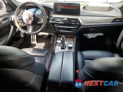 Zdjęcie 8 z 12 samochodu: 2022 BMW M550XI VIN:WBA13BK03NCL01708 - miniatura