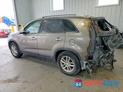 Drugie zdjęcie samochodu z przodu: 2014 KIA SORENTO LX VIN:5XYKT3A61EG431906 - miniatura