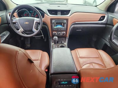 Zdjęcie 8 z 12 samochodu: 2016 CHEVROLET TRAVERSE LT VIN:1GNKRHKD3GJ321541 - miniatura