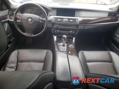 Zdjęcie 8 z 12 samochodu: 2013 BMW 528 XI VIN:WBAXH5C56DD114544 - miniatura