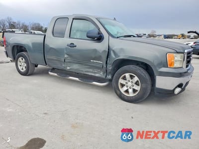 Czwarte zdjęcie samochodu z boku: 2011 GMC SIERRA C1500 SLE VIN:1GTR1VE06BZ245071 - miniatura