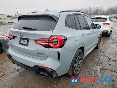 Trzecie zdjęcie samochodu z tyłu: 2024 BMW X3 M40I VIN:5UX83DP05R9U63881 - miniatura