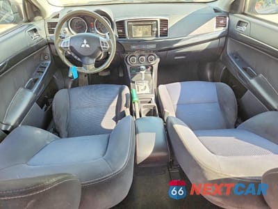 Zdjęcie 8 z 11 samochodu: 2015 MITSUBISHI LANCER GT VIN:JA32U8FW2FU000234 - miniatura