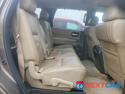 Zdjęcie 11 z 13 samochodu: 2010 TOYOTA SEQUOIA LIMITED VIN:5TDJY5G1XAS038052 - miniatura