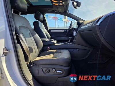 Piąte zdjęcie samochodu w środku: 2013 AUDI Q7 PRESTIGE VIN:WA1DGAFE3DD011332 - miniatura