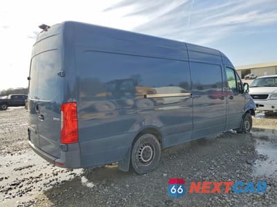 Trzecie zdjęcie samochodu z tyłu: 2019 MERCEDES BENZ SPRINTER 2500 DELIVERY VAN VIN:WD4PF1CD8KT012048 - miniatura