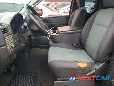 Zdjęcie 7 z 11 samochodu: 2004 NISSAN TITAN XE VIN:1N6AA06B04N514348 - miniatura