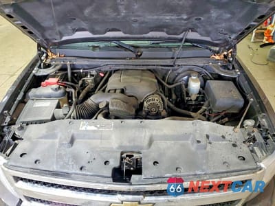 Zdjęcie 11 z 12 samochodu: 2010 CHEVROLET SILVERADO K1500 LS VIN:1GCSKREA9AZ128873 - miniatura