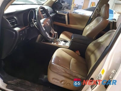 Zdjęcie 7 z 13 samochodu: 2011 TOYOTA 4RUNNER LIMITED VIN:JTEBU5JR1B5042752 - miniatura