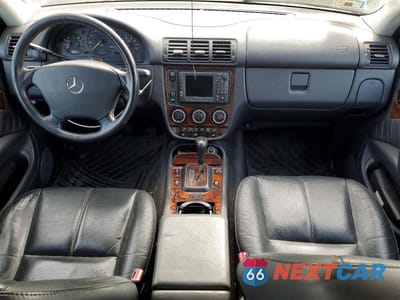 Zdjęcie 8 z 12 samochodu: 2003 MERCEDES-BENZ ML 320 VIN:4JGAB54E33A384092 - miniatura