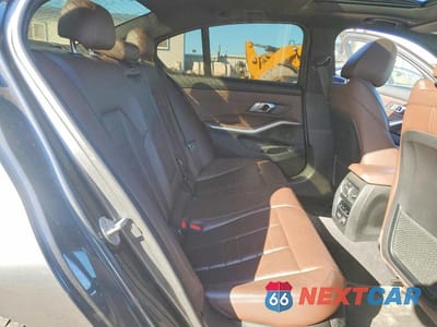 Zdjęcie 10 z 12 samochodu: 2019 BMW 330I VIN:WBA5R1C53KAJ99273 - miniatura