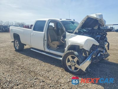Czwarte zdjęcie samochodu z boku: 2011 GMC SIERRA K3500 SLT VIN:1GT424C89BF128287 - miniatura
