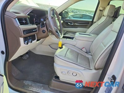 Zdjęcie 7 z 12 samochodu: 2021 GMC YUKON DENALI VIN:1GKS1DKL8MR382000 - miniatura