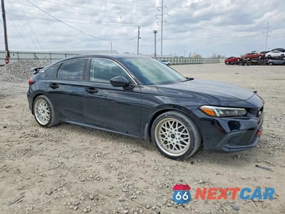 Czwarte zdjęcie samochodu z boku: 2023 HONDA CIVIC LX VIN:19XFL2H57PE008837 - miniatura