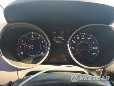 Zdjęcie 9 z 12 samochodu: 2015 HYUNDAI ELANTRA SE VIN:5NPDH4AE2FH643764 - miniatura