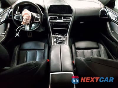Zdjęcie 8 z 12 samochodu: 2020 BMW M850XI VIN:WBAGV8C07LCE33201 - miniatura