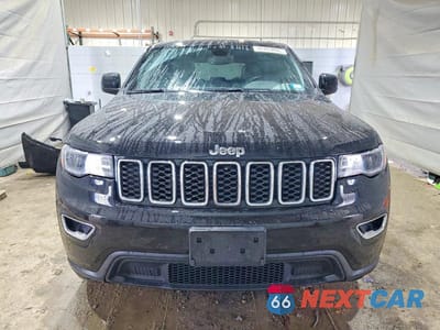Piąte zdjęcie samochodu w środku: 2022 JEEP GRAND CHEROKEE LAREDO E VIN:1C4RJFAG4NC121235 - miniatura