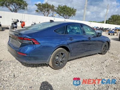 Trzecie zdjęcie samochodu z tyłu: 2025 HONDA ACCORD SE VIN:1HGCY1F44SA073859 - miniatura