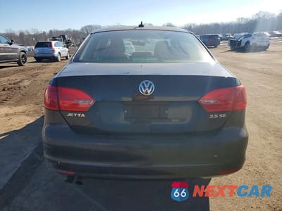 Zdjęcie 6 z 12 samochodu: 2011 VOLKSWAGEN JETTA SE VIN:3VWDX7AJ9BM013386 - miniatura