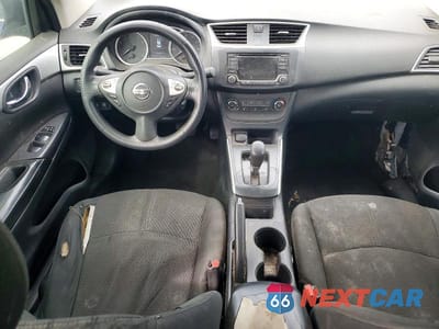 Zdjęcie 8 z 12 samochodu: 2018 NISS SENTRA VIN:3N1AB7AP4JY265968 - miniatura