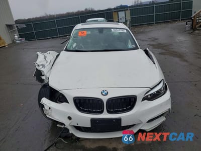 Piąte zdjęcie samochodu w środku: 2016 BMW 228 XI SULEV VIN:WBA1G9C51GV726021 - miniatura