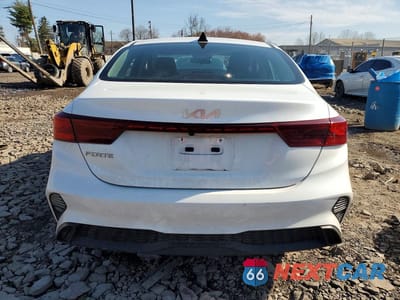 Zdjęcie 6 z 12 samochodu: 2022 KIA FORTE LXS VIN:3KPF24AD2NE462619 - miniatura