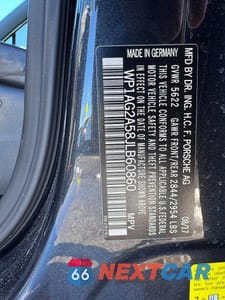 Zdjęcie 10 z 10 samochodu: 2018 PORSCHE MACAN GTS VIN:WP1AG2A58JLB60860 - miniatura