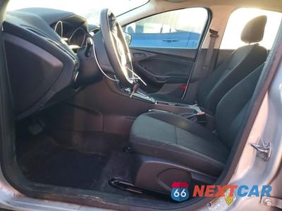 Zdjęcie 7 z 12 samochodu: 2018 FORD FOCUS S VIN:1FADP3E21JL220441 - miniatura