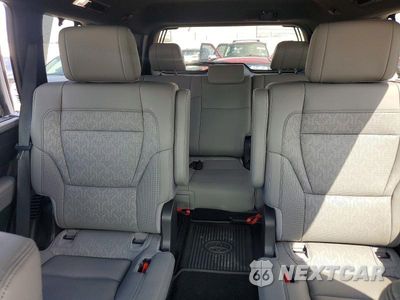 Zdjęcie 10 z 14 samochodu: 2025 TOYOTA SEQUOIA LIMITED VIN:7SVAAABA0SX054718 - miniatura