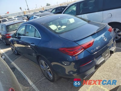 Drugie zdjęcie samochodu z przodu: 2021 MERCEDES-BENZ CLA 250 VIN:W1K5J4GB5MN180950 - miniatura