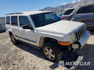 Czwarte zdjęcie samochodu z boku: 2008 JEEP COMMANDER SPORT VIN:1J8HG48K18C224814 - miniatura