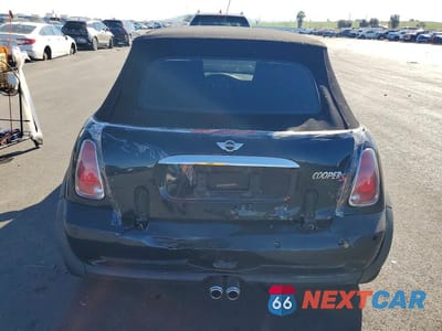 Zdjęcie 6 z 11 samochodu: 2008 MINI COOPER S VIN:WMWRH33598TL97353 - miniatura