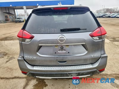 Zdjęcie 6 z 14 samochodu: 2018 NISSAN ROGUE SV VIN:KNMAT2MV8JP618298 - miniatura