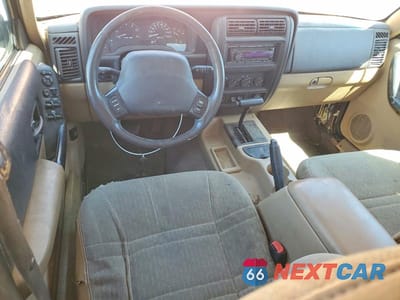 Zdjęcie 8 z 12 samochodu: 2000 JEEP CHEROKEE SPORT VIN:1J4FT48S2YL168161 - miniatura