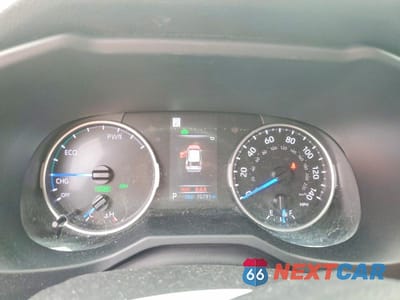 Zdjęcie 9 z 12 samochodu: 2022 TOYOTA RAV4 HYBRID SE VIN:JTM16RFV4NJ015628 - miniatura