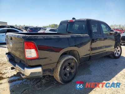 Trzecie zdjęcie samochodu z tyłu: 2021 RAM 1500 BIG HORN VIN:1C6RREBT1MN647329 - miniatura