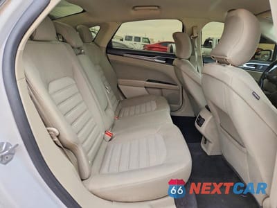Zdjęcie 10 z 12 samochodu: 2018 FORD FUSION SE VIN:3FA6P0HD7JR131026 - miniatura
