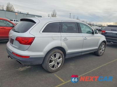 Trzecie zdjęcie samochodu z tyłu: 2011 AUDI Q7 PREMIUM PLUS VIN:WA1LGAFE2BD007362 - miniatura