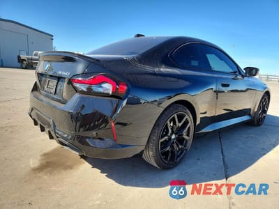 Trzecie zdjęcie samochodu z tyłu: 2025 BMW M240XI VIN:3MW53CM08S8F64610 - miniatura