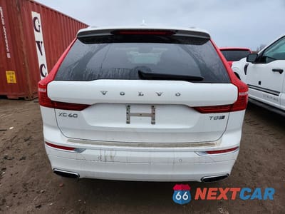 Zdjęcie 6 z 12 samochodu: 2018 VOLVO XC60 T8 VIN:YV4BR0DL4J1116510 - miniatura