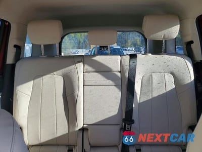 Zdjęcie 10 z 13 samochodu: 2021 MERCEDES-BENZ GLB 250 VIN:W1N4M4GB8MW090837 - miniatura
