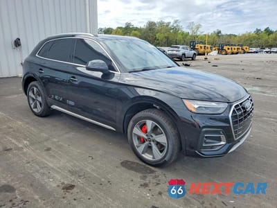 Czwarte zdjęcie samochodu z boku: 2024 AUDI Q5 PRESTIGE 40 VIN:WA1CBAFY5R2001909 - miniatura