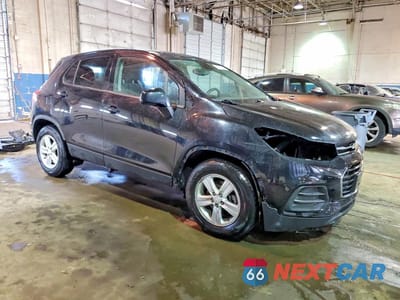 Czwarte zdjęcie samochodu z boku: 2020 CHEVROLET TRAX LS VIN:3GNCJKSB3LL297963 - miniatura