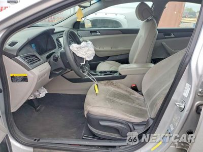 Zdjęcie 7 z 12 samochodu: 2016 HYUNDAI SONATA SE VIN:5NPE24AF2GH357395 - miniatura
