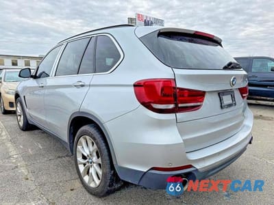 Trzecie zdjęcie samochodu z tyłu: 2016 BMW X5 SDRIVE35I VIN:5UXKR2C59G0R69371 - miniatura