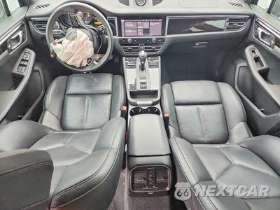 Zdjęcie 8 z 12 samochodu: 2023 PORSCHE MACAN BASE VIN:WP1AA2A54PLB15683 - miniatura