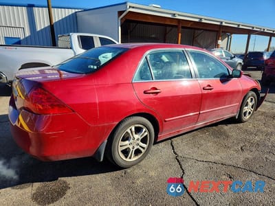 Trzecie zdjęcie samochodu z tyłu: 2007 HONDA ACCORD EX VIN:1HGCM56707A128277 - miniatura