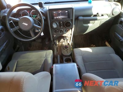 Zdjęcie 8 z 12 samochodu: 2008 JEEP WRANGLER UNLIMITED RUBICON VIN:1J4GA69128L575733 - miniatura