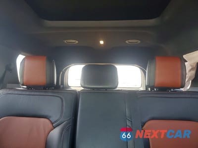 Zdjęcie 10 z 13 samochodu: 2019 FORD EXPLORER XLT VIN:1FM5K8D86KGA88931 - miniatura