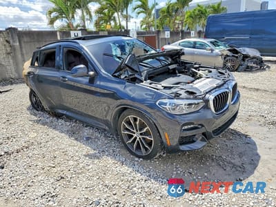 Czwarte zdjęcie samochodu z boku: 2020 BMW X4 XDRIVE30I VIN:5UX2V1C07L9D00518 - miniatura